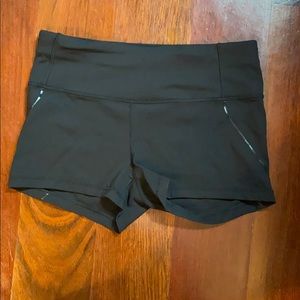 Lululemon high rise biker shorts (2.5 inseam size 8)